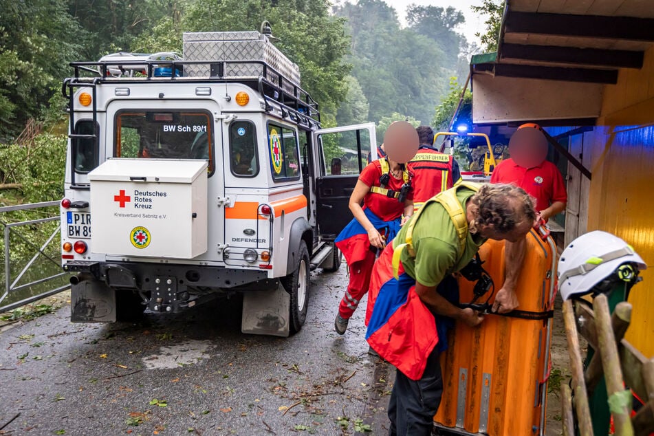 Bei dem Gewitter-Drama in Rathen kam ein Mann ums Leben, 13 Personen erlitten Verletzungen.
