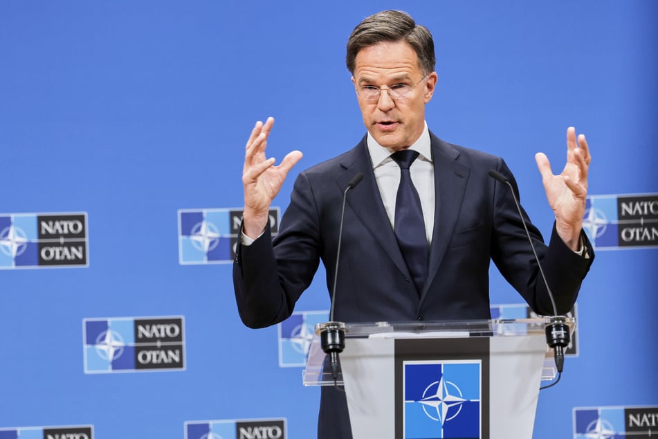 Nato-Generalsekretär Mark Rutte (58) setzt sich dafür ein, dass die Ukraine weiter mit Geld für neue Waffen unterstützt wird.