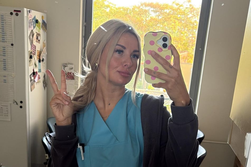 Die Dresdnerin arbeitet als Krankenschwester in Schichten, was der potenzielle Partner akzeptieren muss.