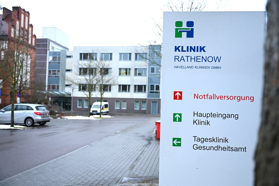 Skandal in Brandenburger Klinik: Kinderarzt in 130 Fällen sexueller Straftaten angeklagt