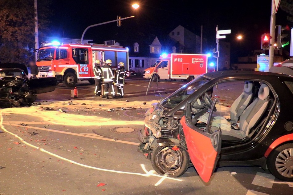 Am Mittwochabend gab es einen heftigen Unfall in Langenfeld.