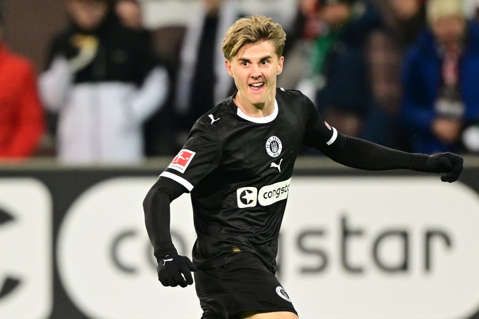 Erik Ahlstrand (24) steht vor einem Abschied vom FC St. Pauli.