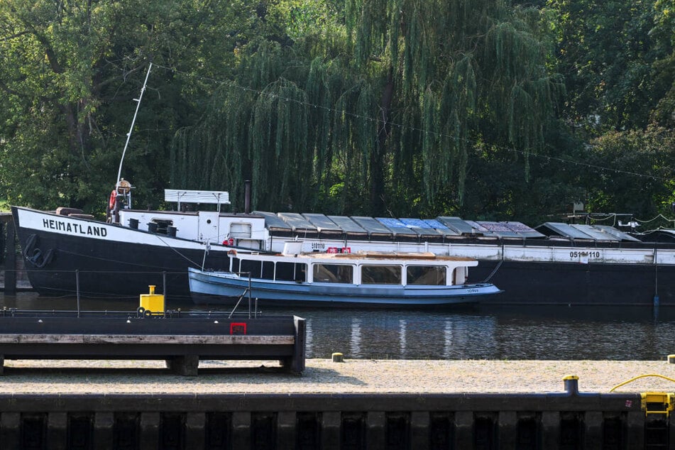 Auf dem umfunktionierten Partyboot sollen sich zum Zeitpunkt des Unglücks etwa 120 Menschen befunden haben.