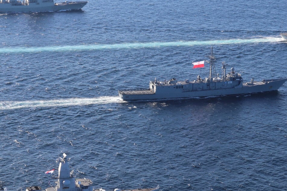 Kriegsschiffe, Luftfahrzeuge und 9000 Soldaten: Marinemanöver startet erstmals in Rostock