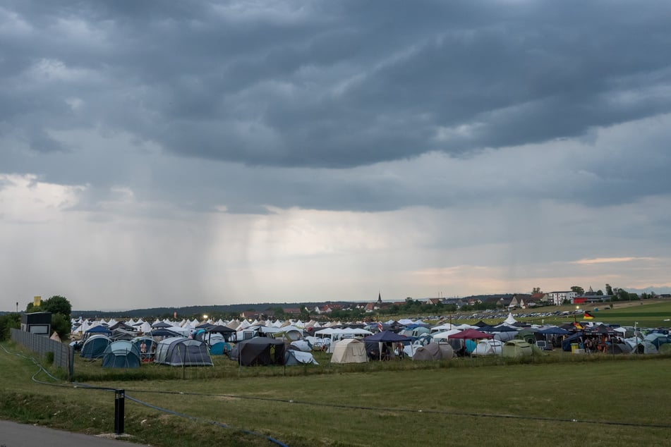 Heftige Unwetter drohen: Southside-Festival unterbrochen