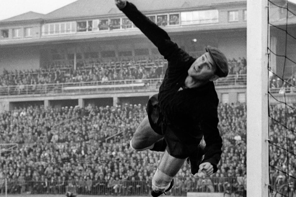 Von 1954 bis 1967 hütete Egon Loy das Tor von Eintracht Frankfurt, wurde Meister und stand im Europokalfinale gegen Real Madrid.