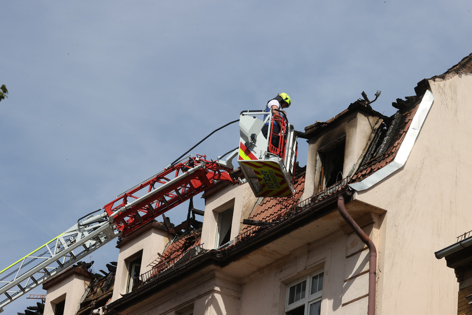 Bei dem Feuer wurde der Dachstuhl des Wohnhauses komplett zerstört.