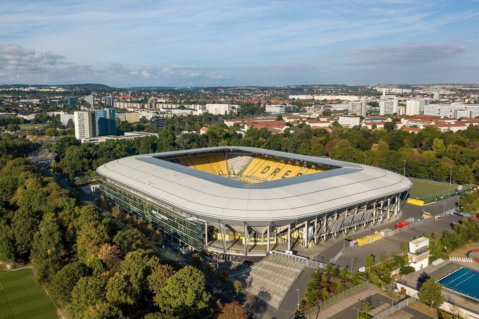 Die Heimspielstätte von Dynamo möchte der Coswiger nun nachbauen.
