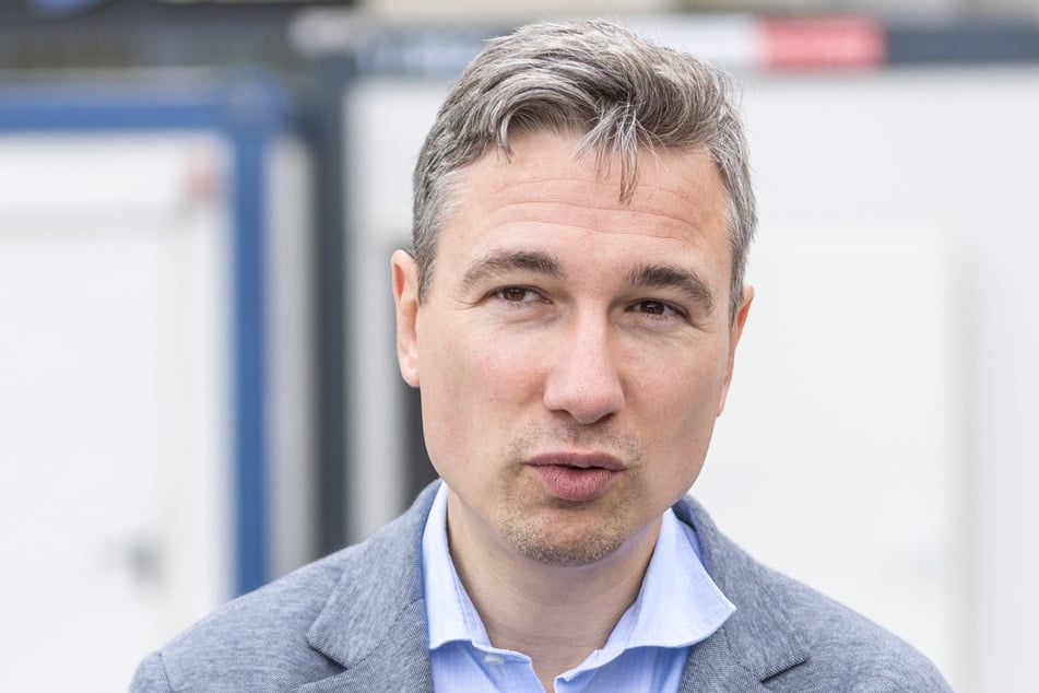 Baubürgermeister Stephan Kühn (43, Grüne) hatte die Neuausschreibung als rechtlich geboten begründet.