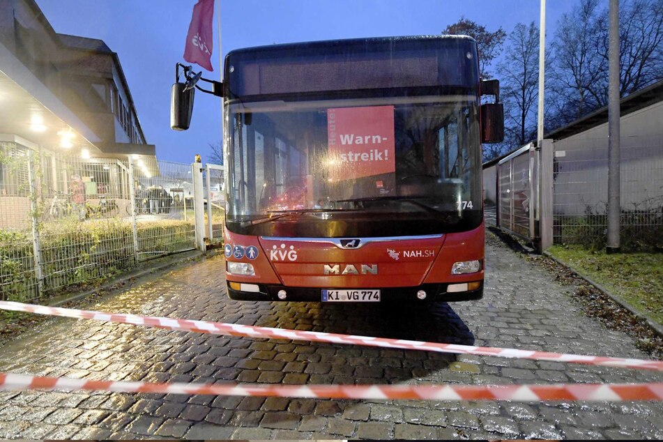 Verdi kündigt Warnstreik an: In diesen Städten bleiben die Busse stehen
