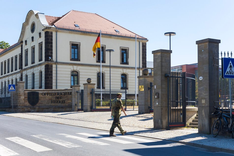 Die Graf-Stauffenberg-Kaserne in der Dresdner Marienallee.