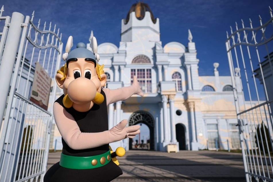 In einem solchen Vollkostüm soll der künftige Asterix-Darsteller die Belantis-Besucher bespaßen. (Archivbild)
