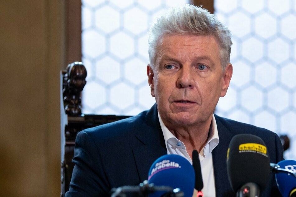 Münchens Oberbürgermeister Dieter Reiter (63) verspricht sich wenig Effekt bei möglichen Bußgeldern gegen Impfverweigerer.