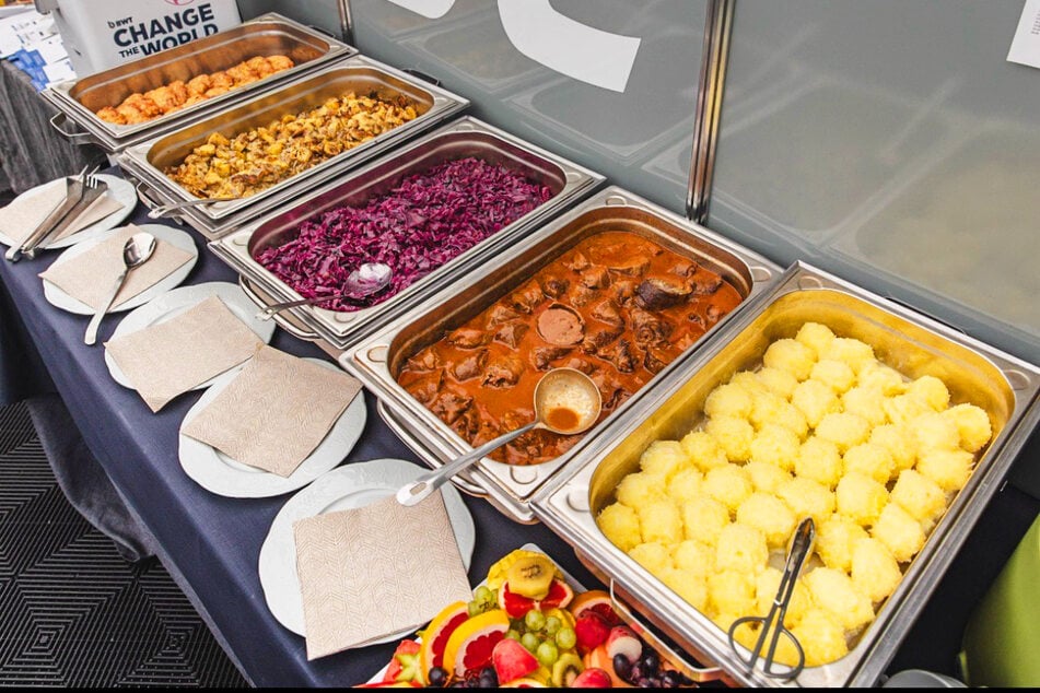 Frisch, hausgemacht und heißt serviert – im Gasthof zum Vogelsiedler wird jeder satt.