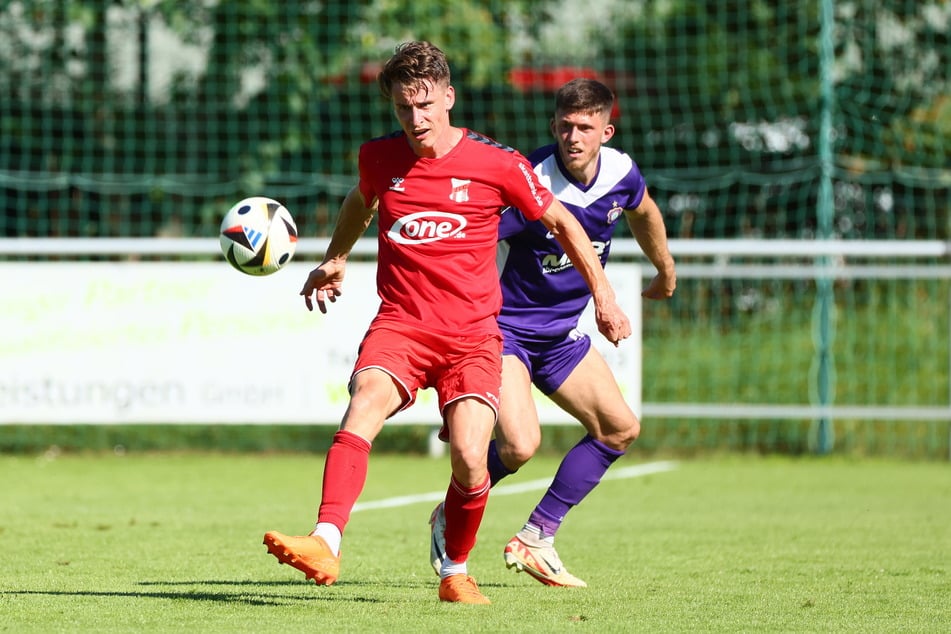 Der Ex-CFCer Florian Hansch (v.) traf doppelt, Linus Rosenlöcher hatte wieder mal das Nachsehen.