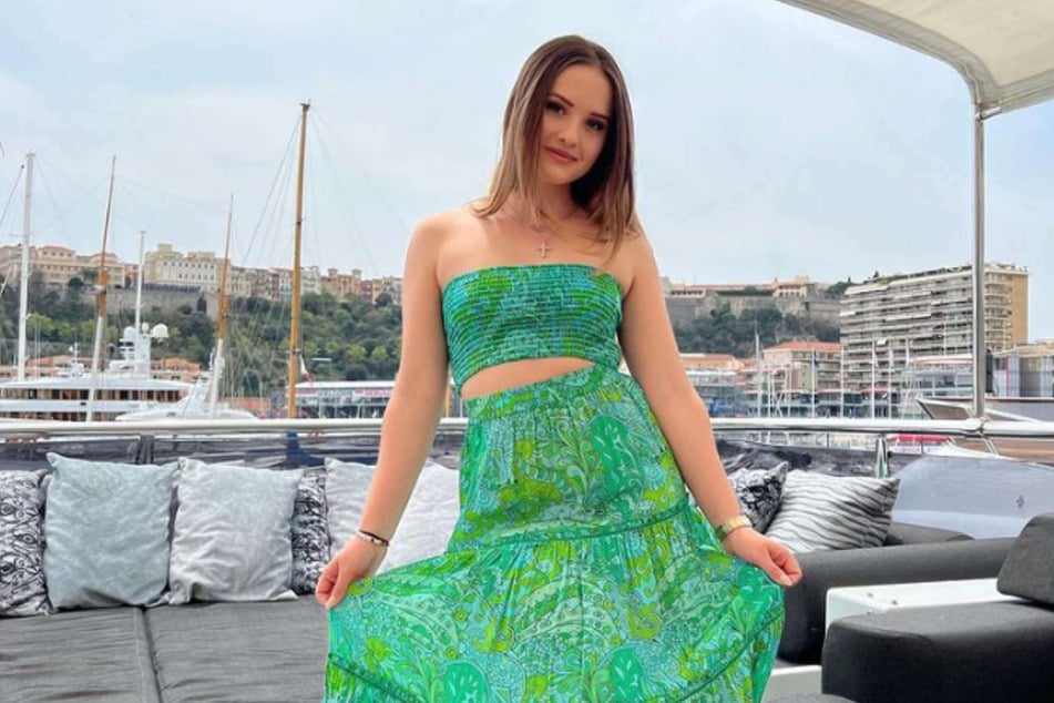 Davina Geiss (18) präsentierte sich ihren Instagram-Fans kürzlich in einem Look in kräftigem Grün.