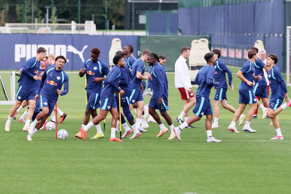 Beim Abschlusstraining am Mittwochmorgen standen einige wichtige Akteure wieder auf dem Platz, die am Donnerstag in Como helfen könnten.