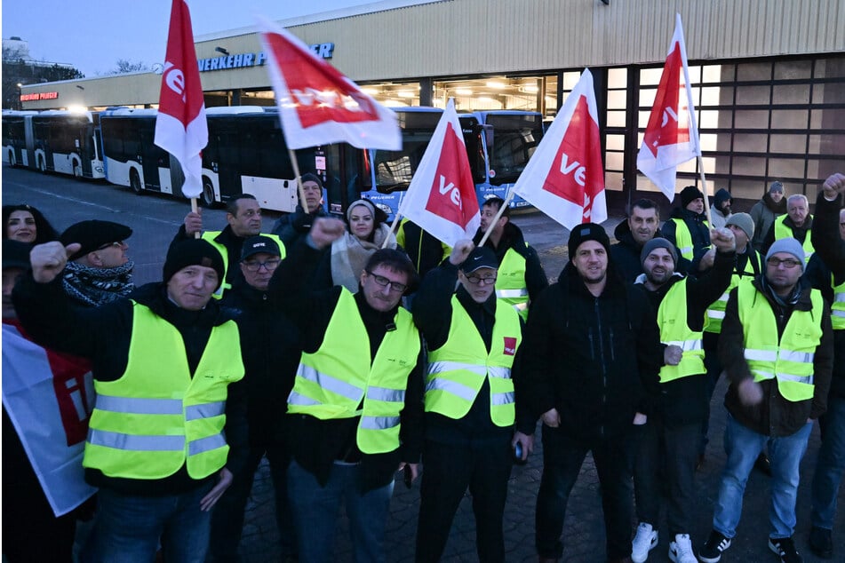 Vor der dritten Runde am 31. Januar soll in über 30 Betrieben die Arbeit erneut niedergelegt werden.