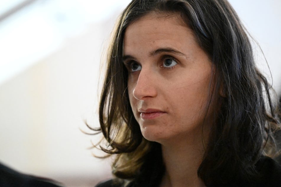 Julia Simon (29) muss sich am 6. November vor der Disziplinar-Kommission des Französischen Ski-Verbandes verantworten.