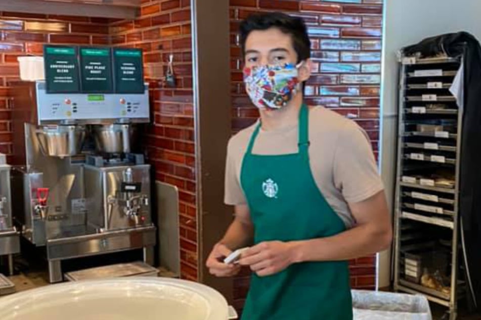 Lenin arbeitet bei Starbucks und hatte jetzt eine Kundin der etwas anderen Art an der Backe.