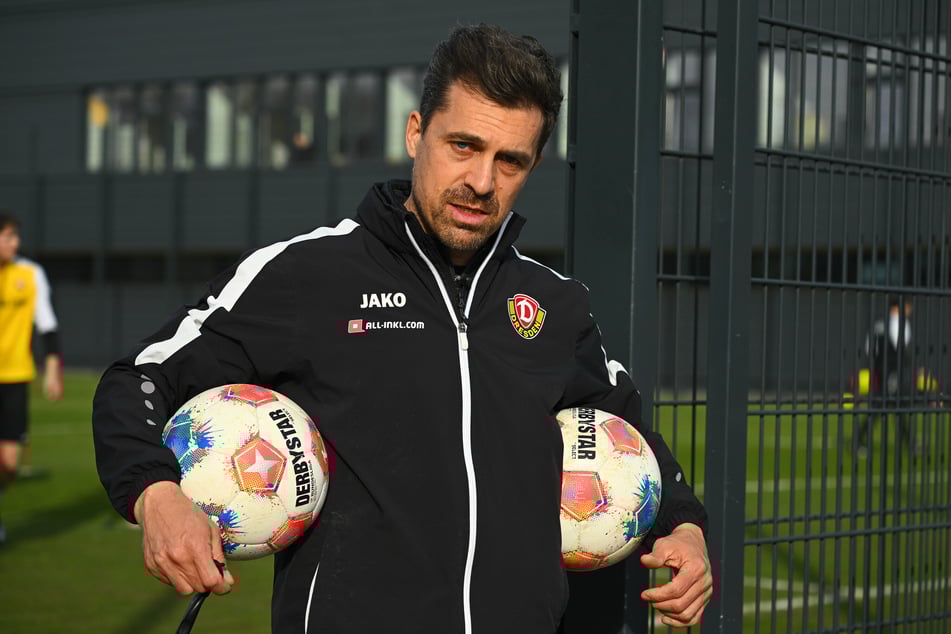 Für die Mannen von Dynamo-Cheftrainer Thomas Stamm (43) geht es an diesem Sonntag gegen Preußen Münster.