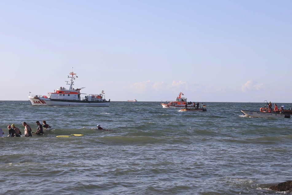Großeinsatz in der Ostsee: Retter suchen nach vermisstem Schwimmer