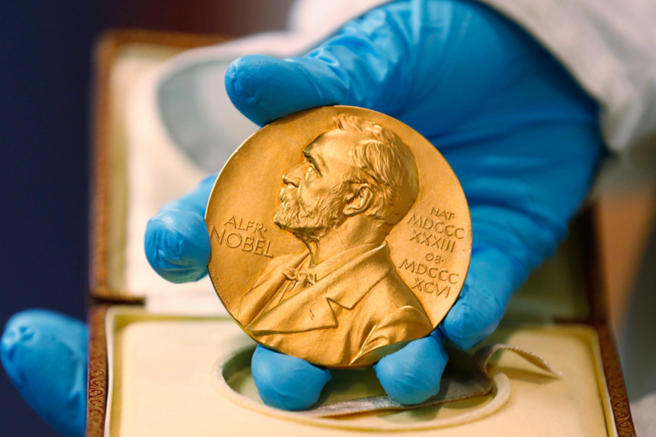 Der Physik-Nobelpreis ist in diesem Jahr mit etwa 950.000 Euro dotiert. (Archiv)