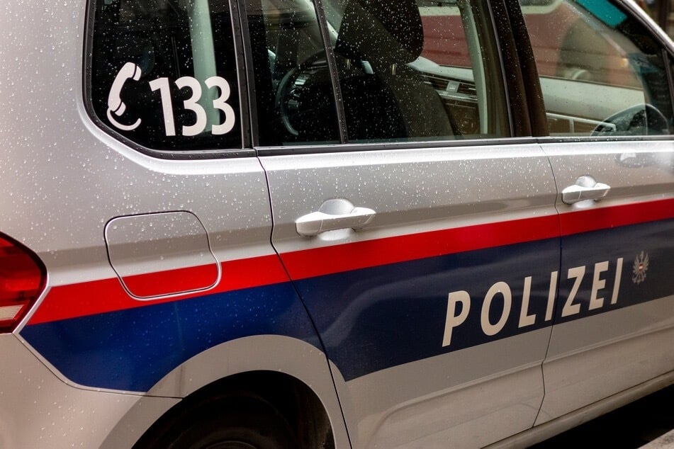 Die Polizei stürmte am heutigen Samstag das Versteck des mutmaßlichen Erpressers. (Symbolbild)