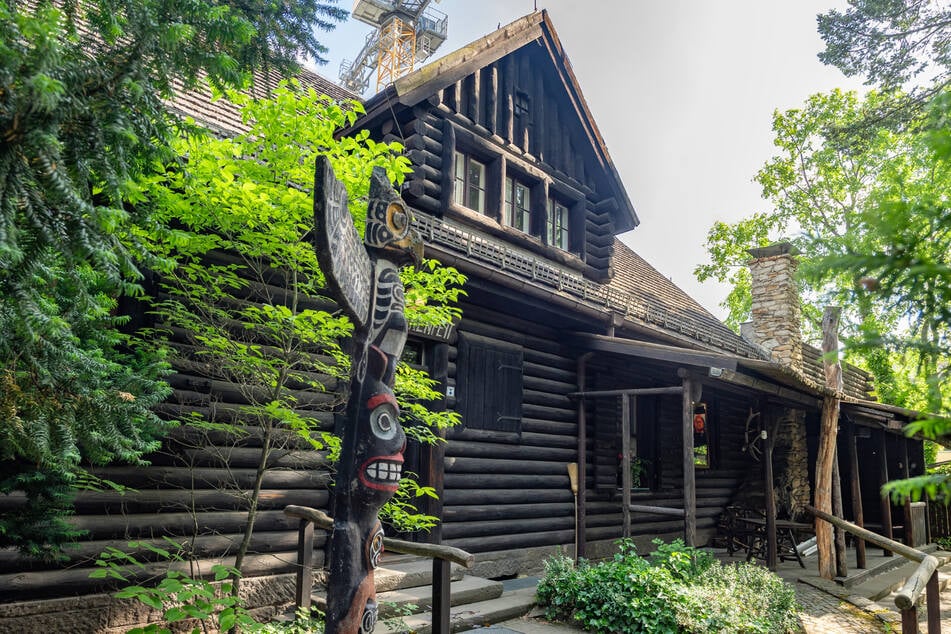 Die "Villa Bärenfett" sieht zwar aus wie ein Blockhaus, ist aber keines.