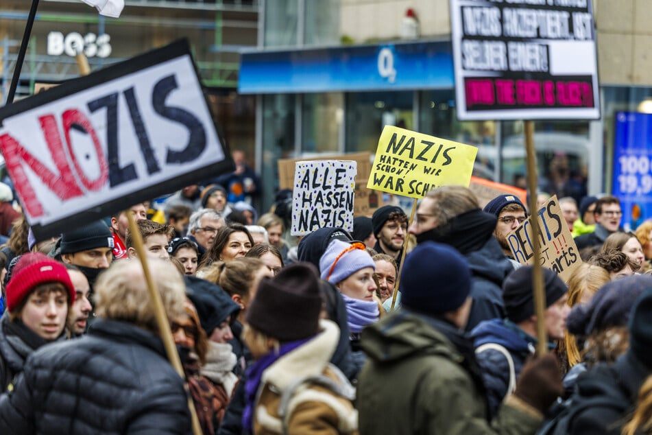 Die größte Demonstration ist für Samstag (ab 14 Uhr) in Essen geplant. Die Polizei erwartet etwa 8000 Teilnehmende.