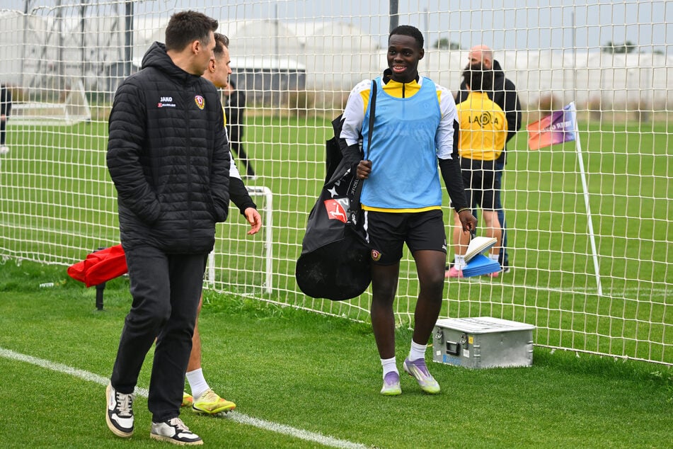 Verlässt Kofi Amoako (20, r.) die SGD noch im Winter?