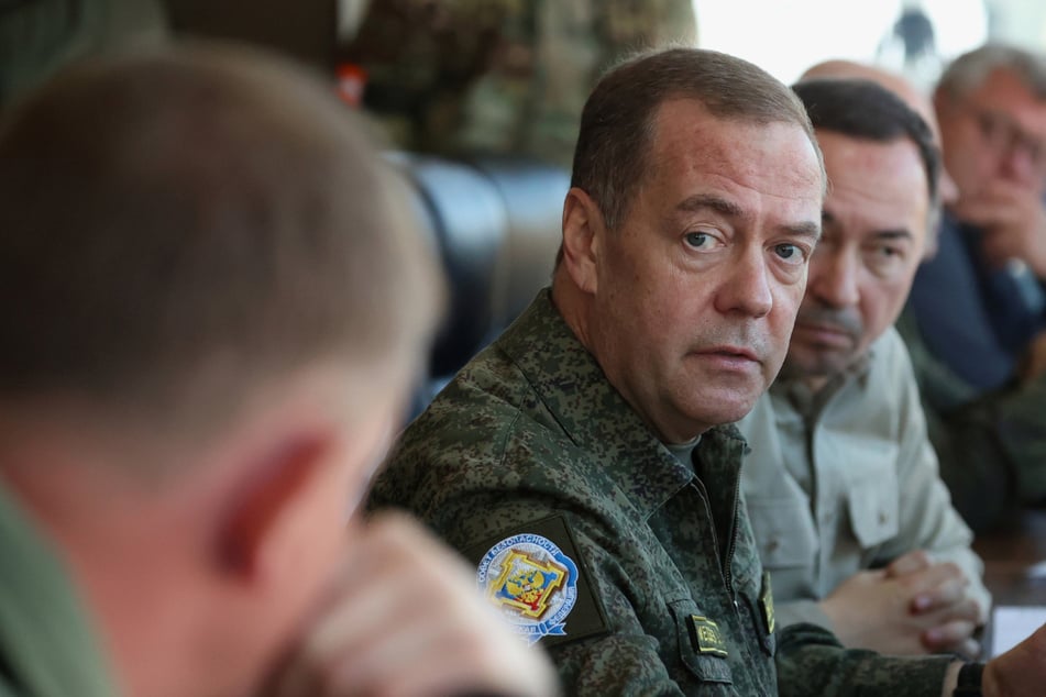 Ukraine-Krieg: Medwedew vergleicht Raketeneinsatz mit Beruhigungsspritze