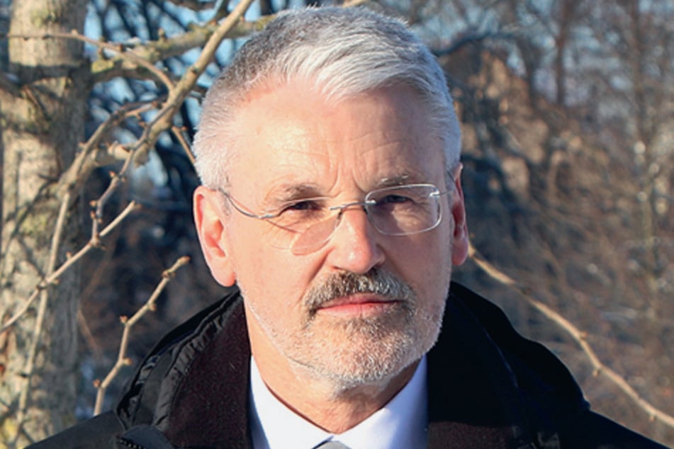 Kaum ein Thema sorgt im Rathaus für so viel Unbehagen wie die Ratten von Neuplanitz - selbst Amtsleiter Jörg Voigtsberger (62) meidet jede Kamera.