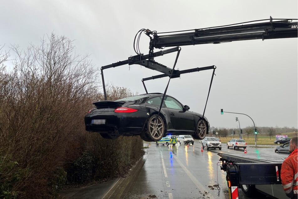 Am Ende der Bruch-Fahrt musste der Porsche abgeschleppt werden.