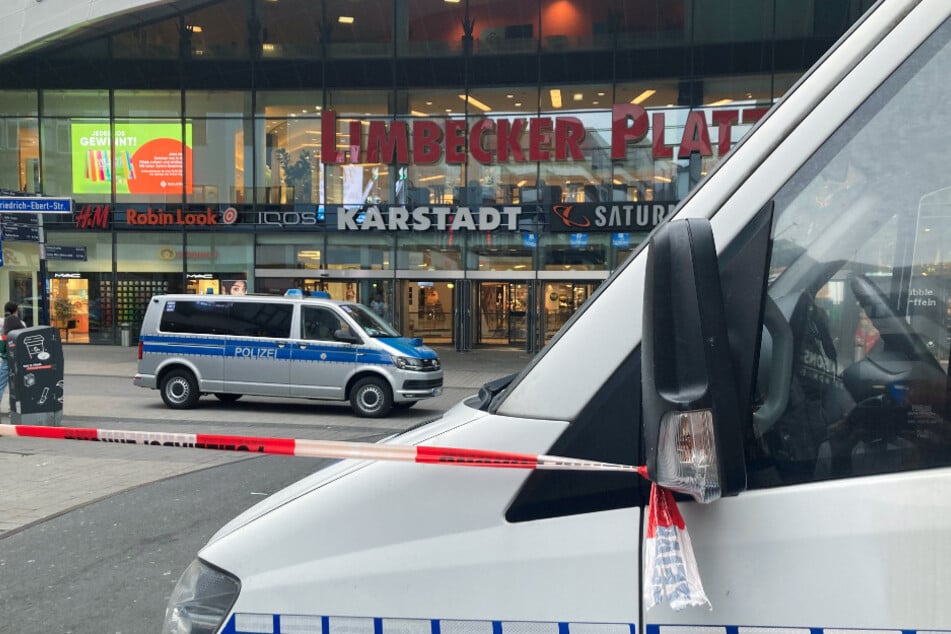Schon im Mai dieses Jahres hatte dieselbe verdächtige Gruppe mit einer Bombendrohung am Limbecker Platz in Essen für Unruhe gesorgt.