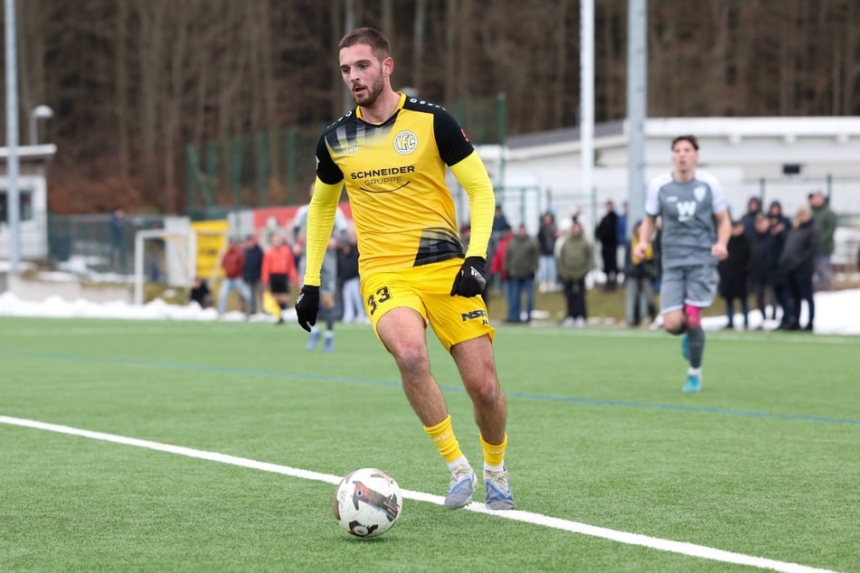Profis war zuletzt in der Oberliga für Plauen aktiv.