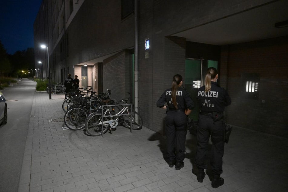 Mensch gewaltsam getötet: Polizei fahndet nach Tatverdächtigem