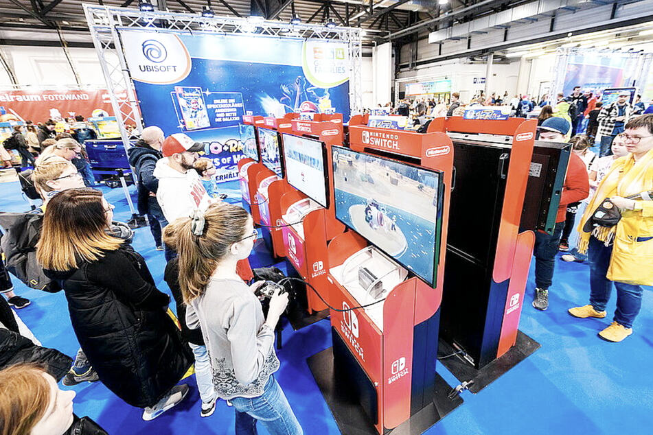 Am Stand von MediaMarkt/SATURN (Halle 4) könnt Ihr u.a. die neusten Switch-Spiele testen.