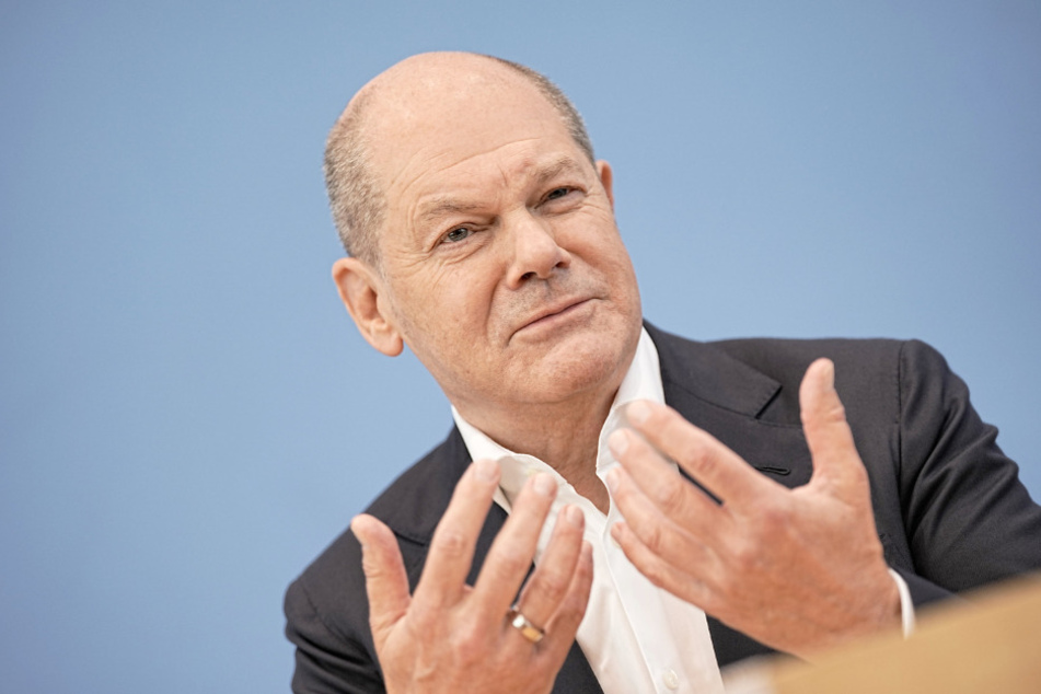 Bundeskanzler Olaf Scholz (65, SPD) am Freitag in Berlin.
