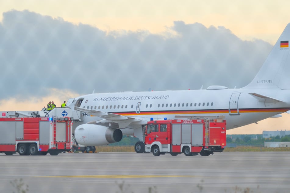 Dieser Airbus A319 der Flugbereitschaft der Bundeswehr musste in Leipzig ungeplant landen, da die Crew ungewöhnliche Dämpfe im Cockpit wahrnahm und ein Warnsignal aufleuchtete.