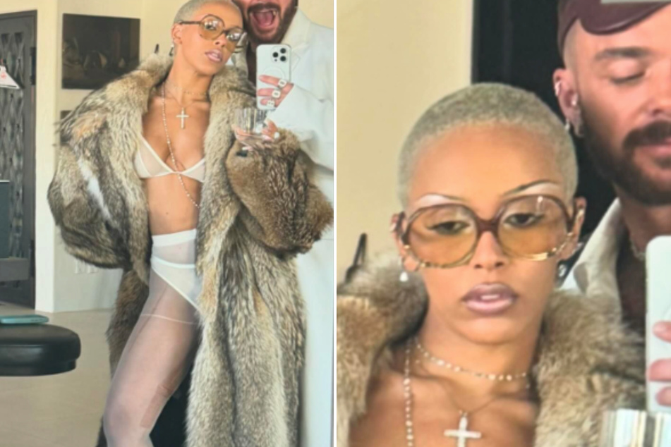 Doja Cat's fans are into her latest racy red carpet look.
