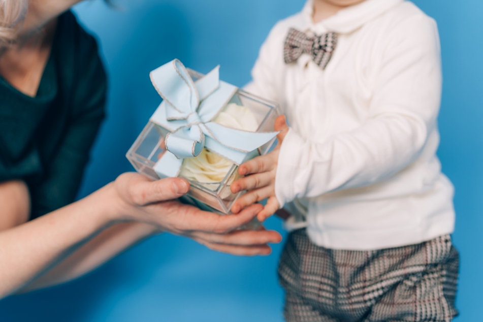 Geschenke zur Taufe: 10 bedeutungsvolle Geschenkideen