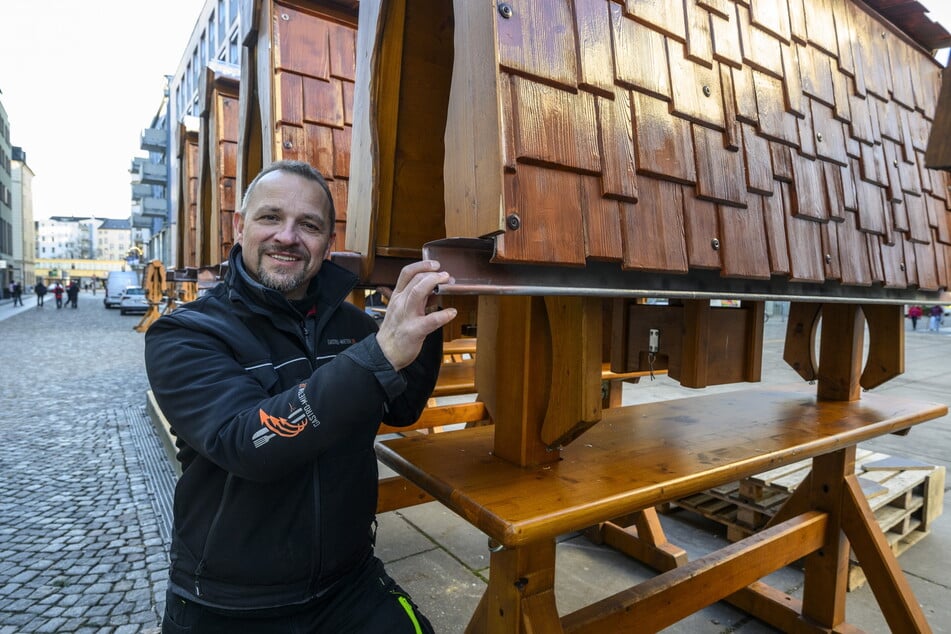 André Gruhle (52) baut in der Inneren Klosterstraße bald sein "Wichtel Village" auf.