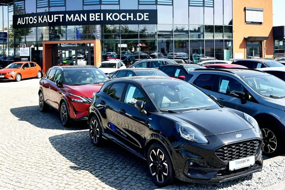 Im großen Sommerschlussverkauf bei Koch Automobile sind über 1.000 Neu- und Gebrauchtwagen zu top Konditionen sofort verfügbar.