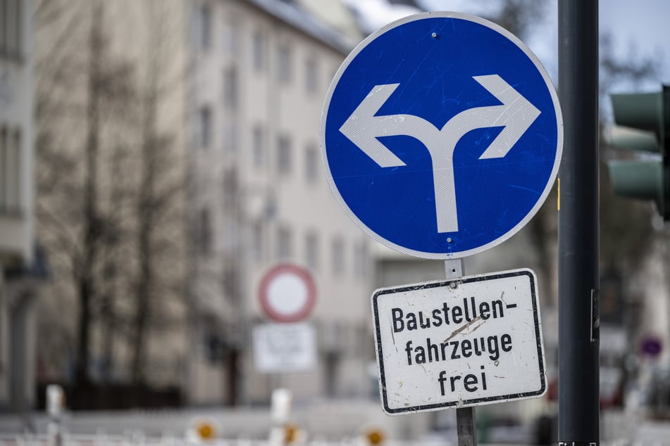 In der kommenden Woche kommt es auf den Chemnitzer Straßen zu weiteren Einschränkungen aufgrund von Baumaßnahmen. (Symbolbild)