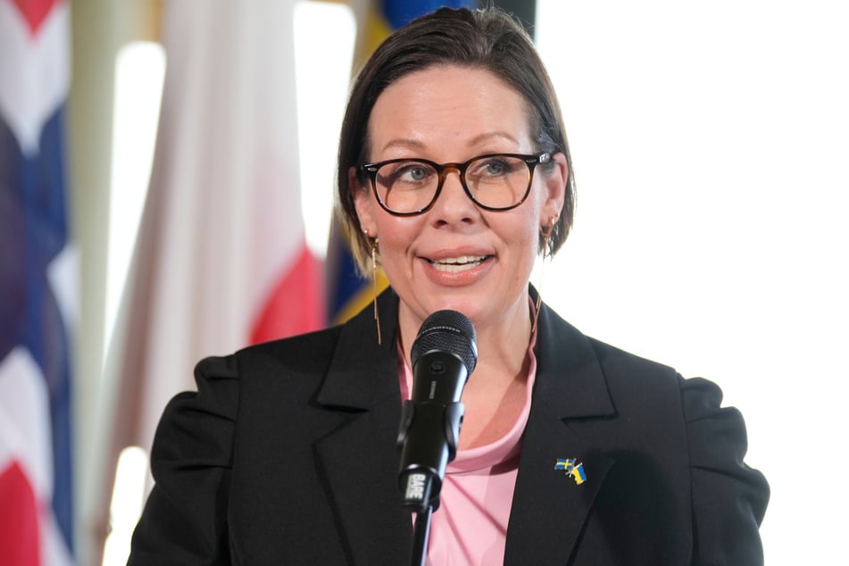 Die schwedische Außenministerin Maria Malmer Stenergard (44) nennt Russlands Verstöße in Polen inakzeptabel.
