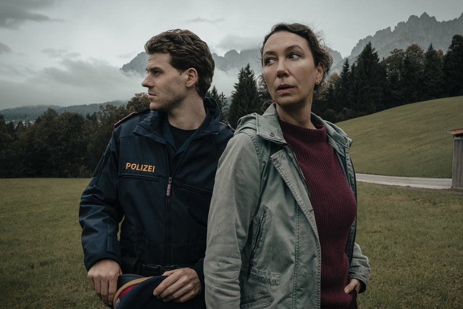 Nun tritt auch Fannys Sohn Tobi (Noah L. Perktold) in die Fußstapfen der Chefinspektorin (Ursula Strauss, 51) und versucht, den Verbrechern das Handwerk zu legen.