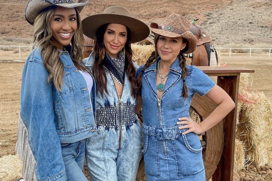 Co-hosts Tayshia Adams (l.) and Kaitlyn Bristowe (c.) helped Katie Thurston (r.) navigate the murky waters around Thomas Jacobs.