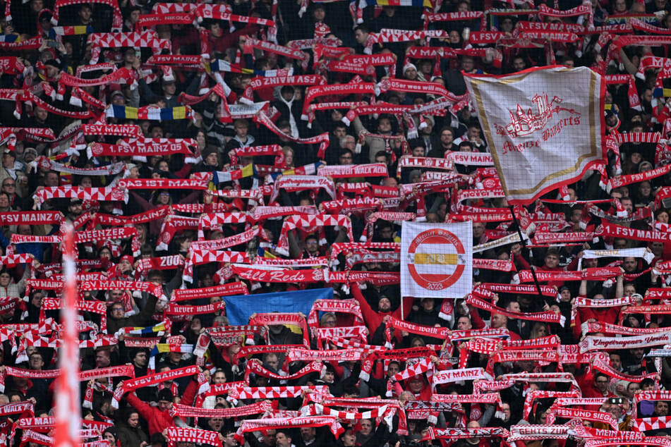 Auf dem Stadiongelände der Mainzer Mewa Arena kam es am Samstagnachmittag zu einer Razzia.