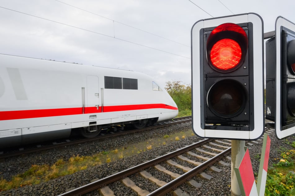 Viele Bahnreisende müssen sich im nächsten Jahr erneut einschränken.